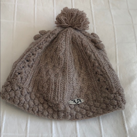 Turtle Fur Ski/Snowboard Beanie 🐢 - Picture 1 of 4